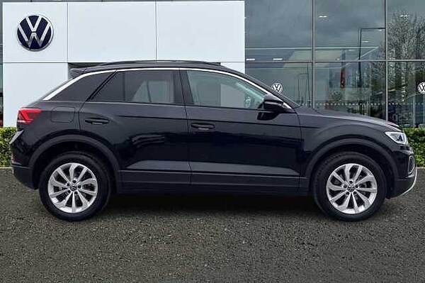 Used Volkswagen T-Roc 2025 for sale - 76273911: Photo 4