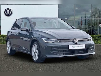 Used Volkswagen Golf 2024 for sale - 75511845: Photo