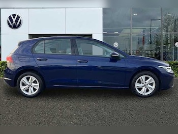 Used Volkswagen Golf 2023 for sale - 76591367: Photo