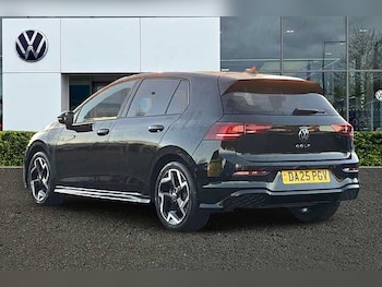 Used Volkswagen Golf 2025 for sale - 76650352: Photo