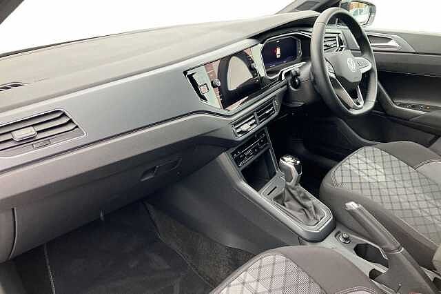 Used Volkswagen Polo 2025 for sale - 76304977: Photo 2