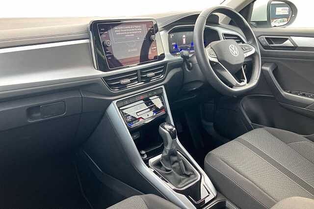 Used Volkswagen T-Roc 2023 for sale - 76119784: Photo 2