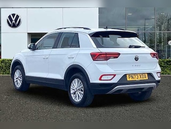 Used Volkswagen T-Roc 2023 for sale - 76119784: Photo 3