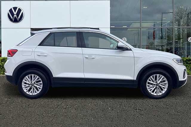 Used Volkswagen T-Roc 2023 for sale - 76119784: Photo 4