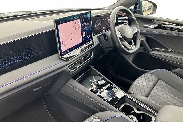 Used Volkswagen Tiguan 2024 for sale - 75705082: Photo 2