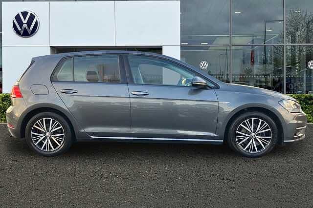 Used Volkswagen Golf 2018 for sale - 76304981: Photo 4