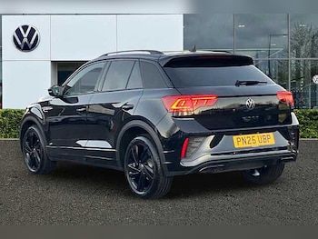 Used Volkswagen T-Roc 2025 for sale - 76655693: Photo