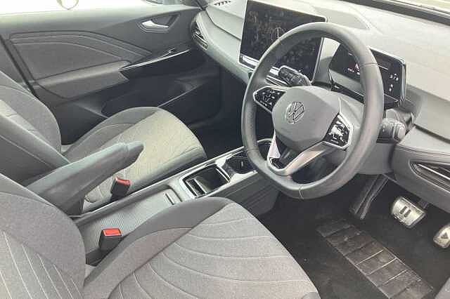 Used Volkswagen ID.3 2025 for sale - 76477396: Photo 6
