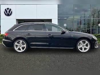 Used Audi A4 Avant 2022 for sale - 76855351: Photo