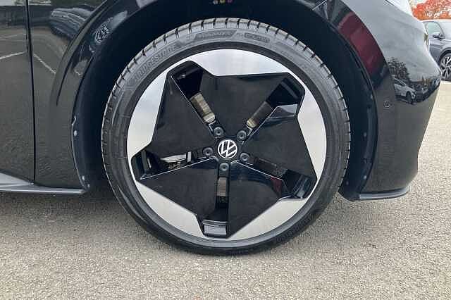 Used Volkswagen ID.3 2025 for sale - 76292749: Photo 5