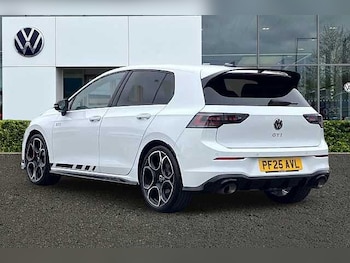 Used Volkswagen Golf 2025 for sale - 76267852: Photo 3
