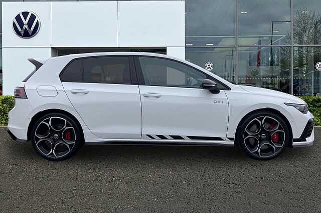 Used Volkswagen Golf 2025 for sale - 76267852: Photo 4