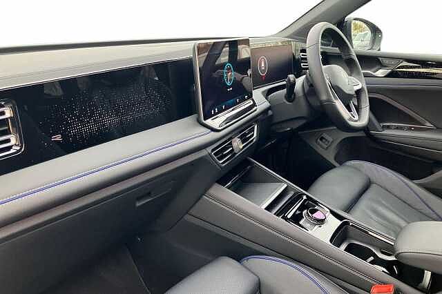 Used Volkswagen Tiguan 2025 for sale - 76477399: Photo 2