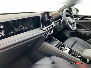 Used Volkswagen Tiguan 2025 for sale - 76477399: Photo