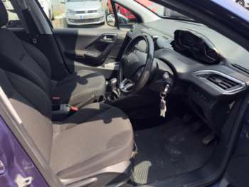 Used Peugeot 208 2016 for sale - 74943451: Photo