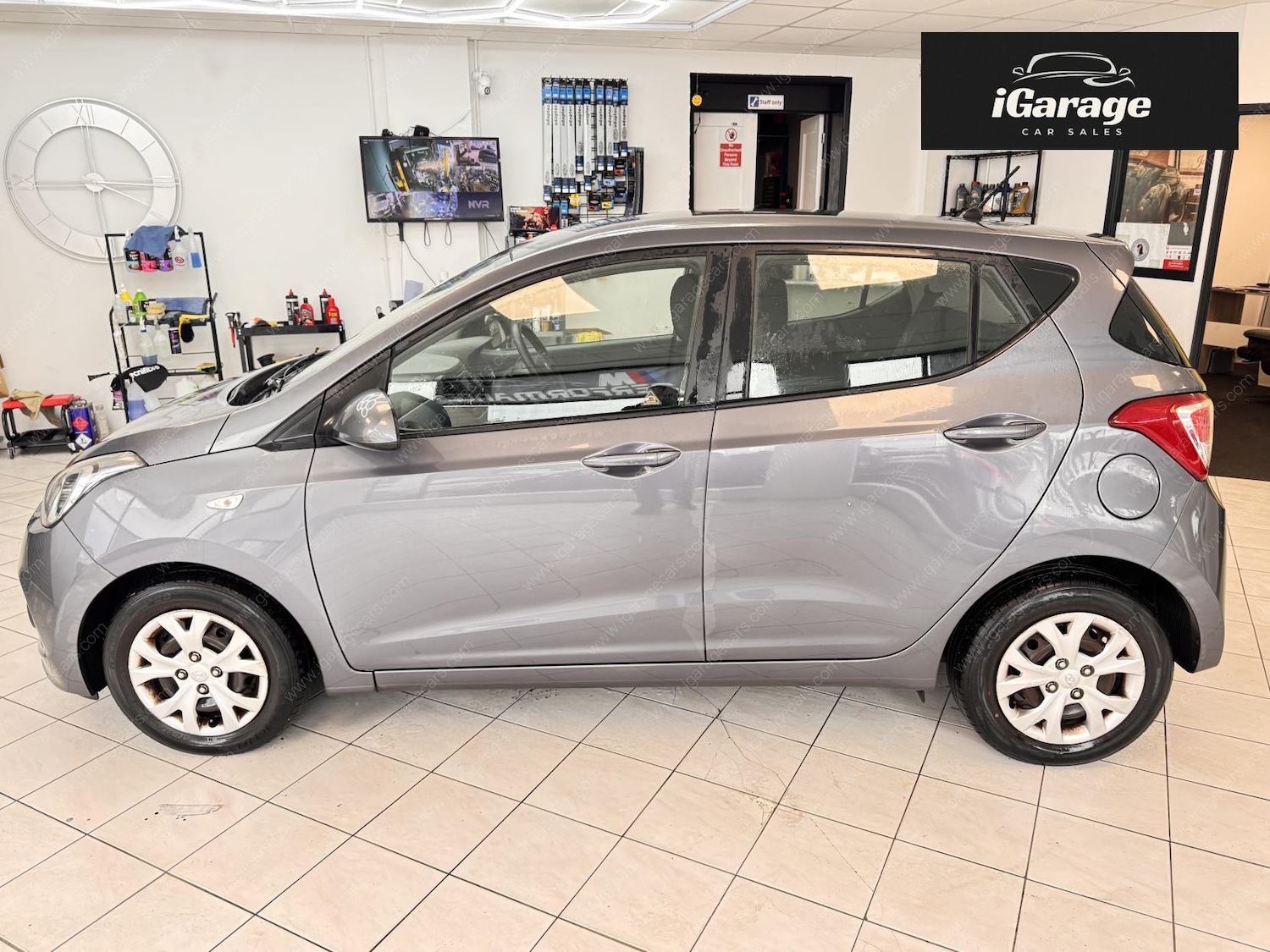 Used Hyundai i10 2015 for sale - 76131397: Photo 2