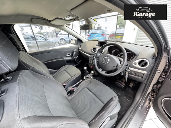 Used Renault Clio 2011 for sale - 76235091: Photo 19