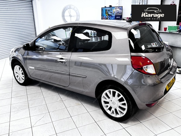 Used Renault Clio 2011 for sale - 76235091: Photo 5
