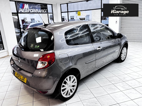Used Renault Clio 2011 for sale - 76235091: Photo 6