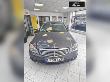 Used Mercedes-Benz C Class 2015 for sale - 77154719: Photo