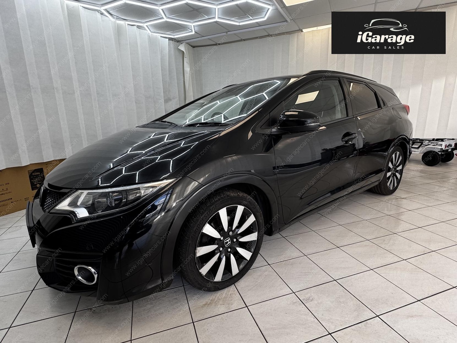 Used Honda Civic 2016 for sale - 77702859: Photo 10