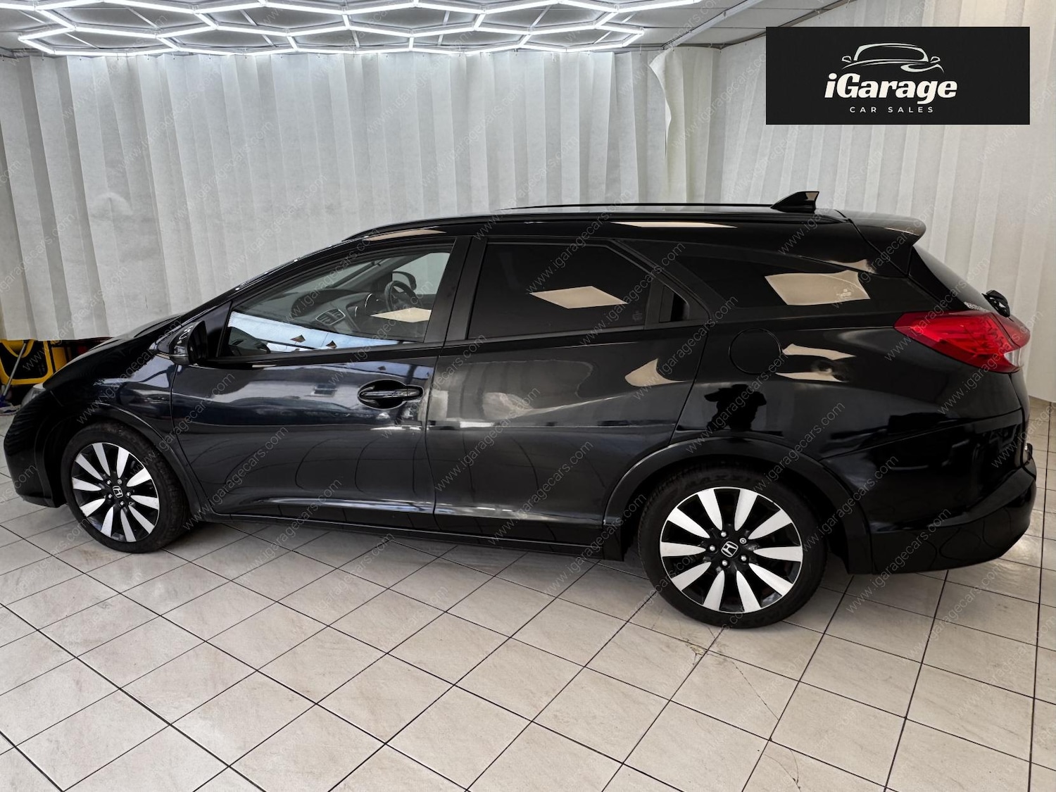 Used Honda Civic 2016 for sale - 77702859: Photo 14