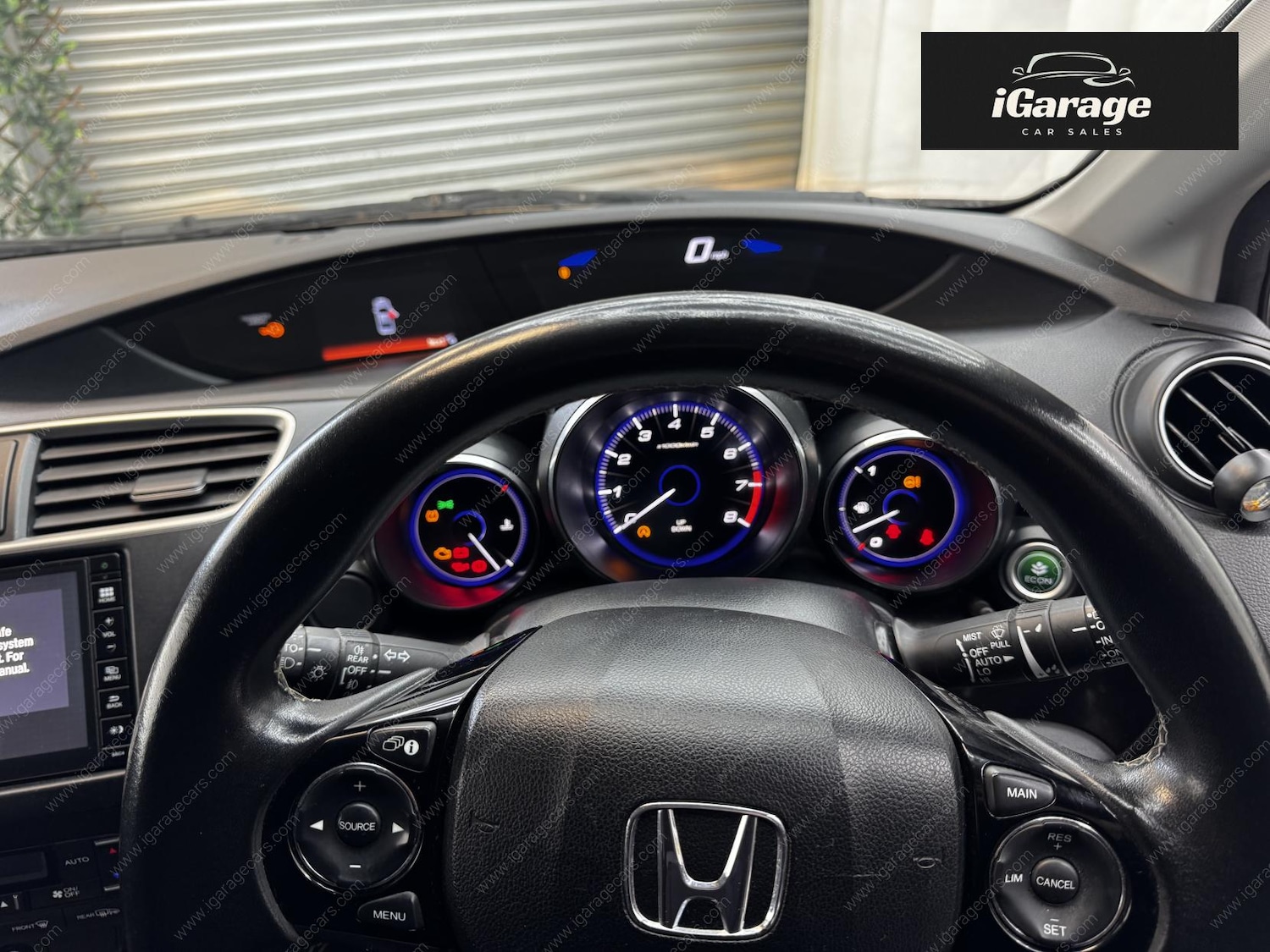 Used Honda Civic 2016 for sale - 77702859: Photo 35