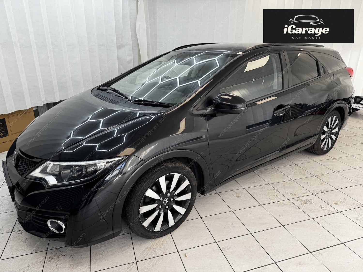 Used Honda Civic 2016 for sale - 77702859: Photo 5