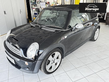 Used MINI Convertible 2004 for sale - 79008245: Photo