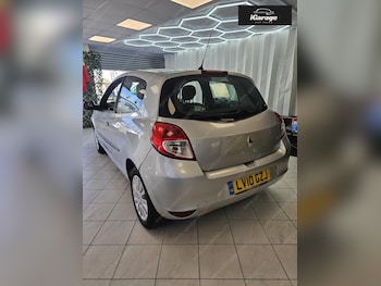 Used Renault Clio 2010 for sale - 77934603: Photo