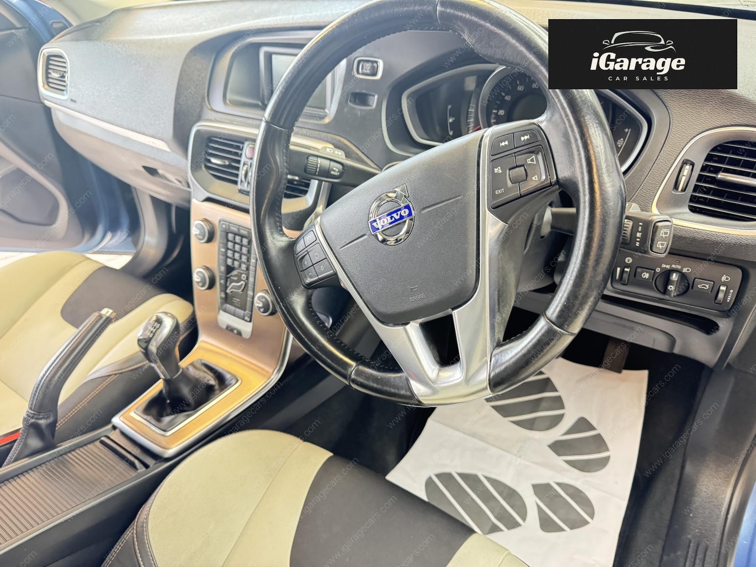 Used Volvo V40 Cross Country 2015 for sale - 76741836: Photo 11