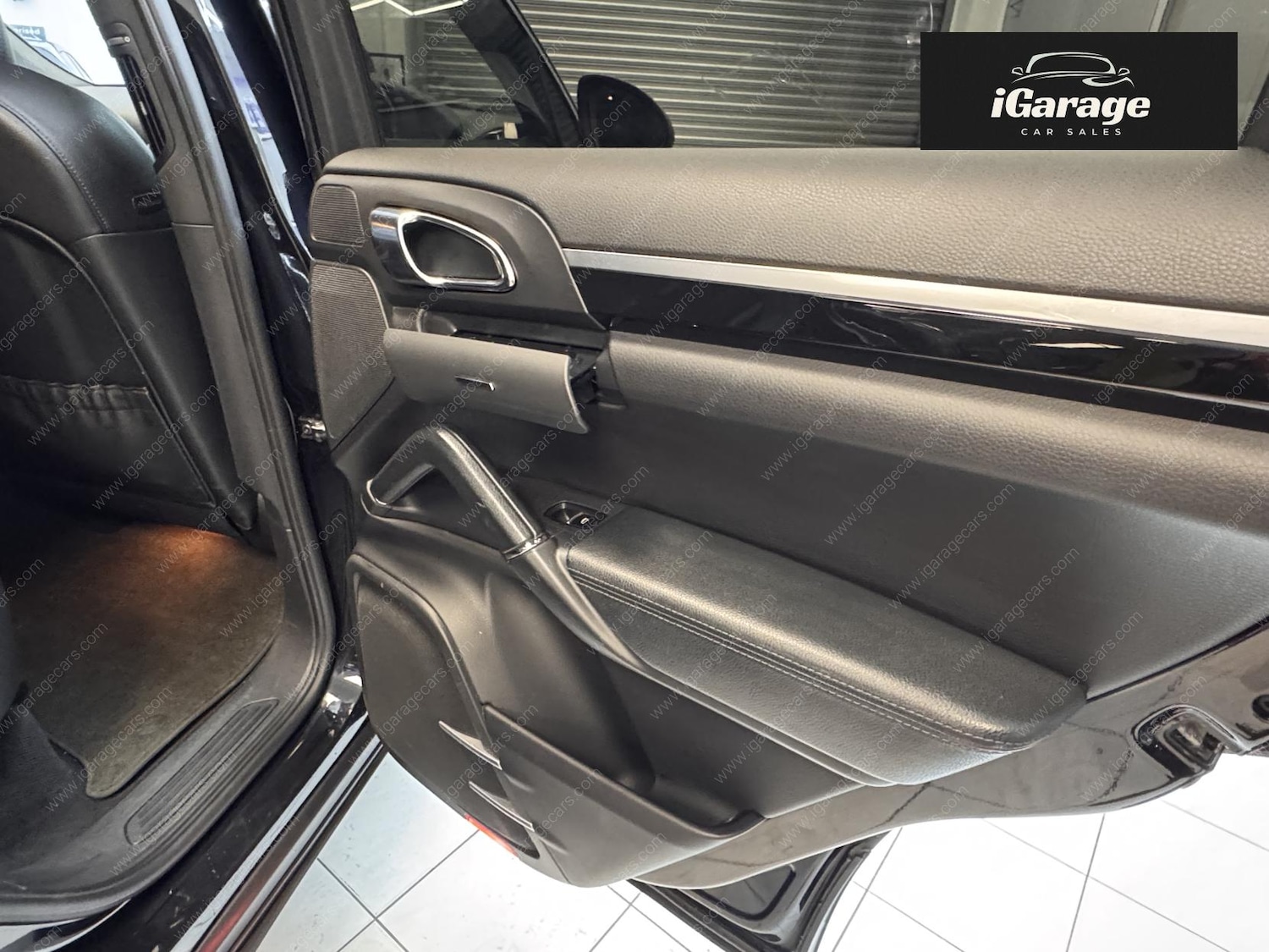 Used Porsche Cayenne 2012 for sale - 77377717: Photo 17