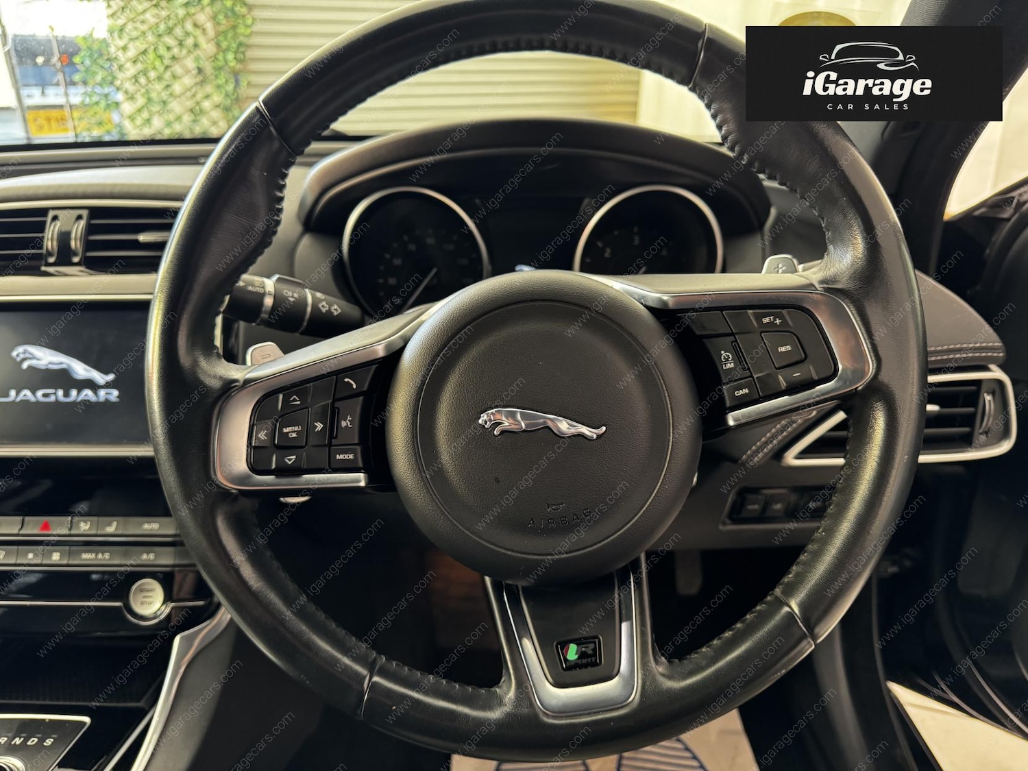 Used Jaguar XE 2017 for sale - 78156436: Photo 12