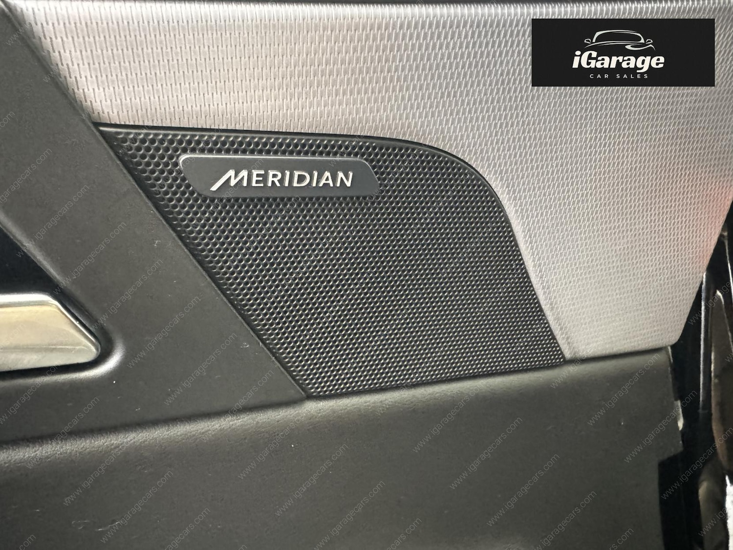 Used Jaguar XE 2017 for sale - 78156436: Photo 15