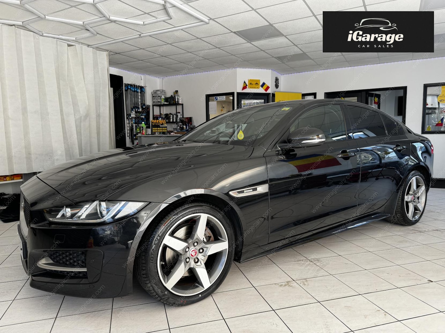 Used Jaguar XE 2017 for sale - 78156436: Photo 38