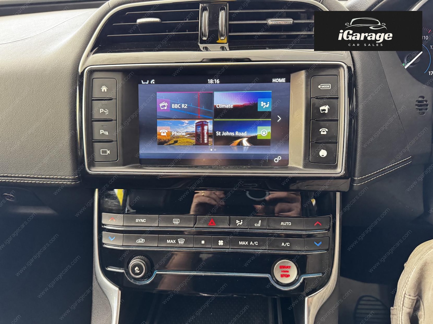 Used Jaguar XE 2017 for sale - 78156436: Photo 4