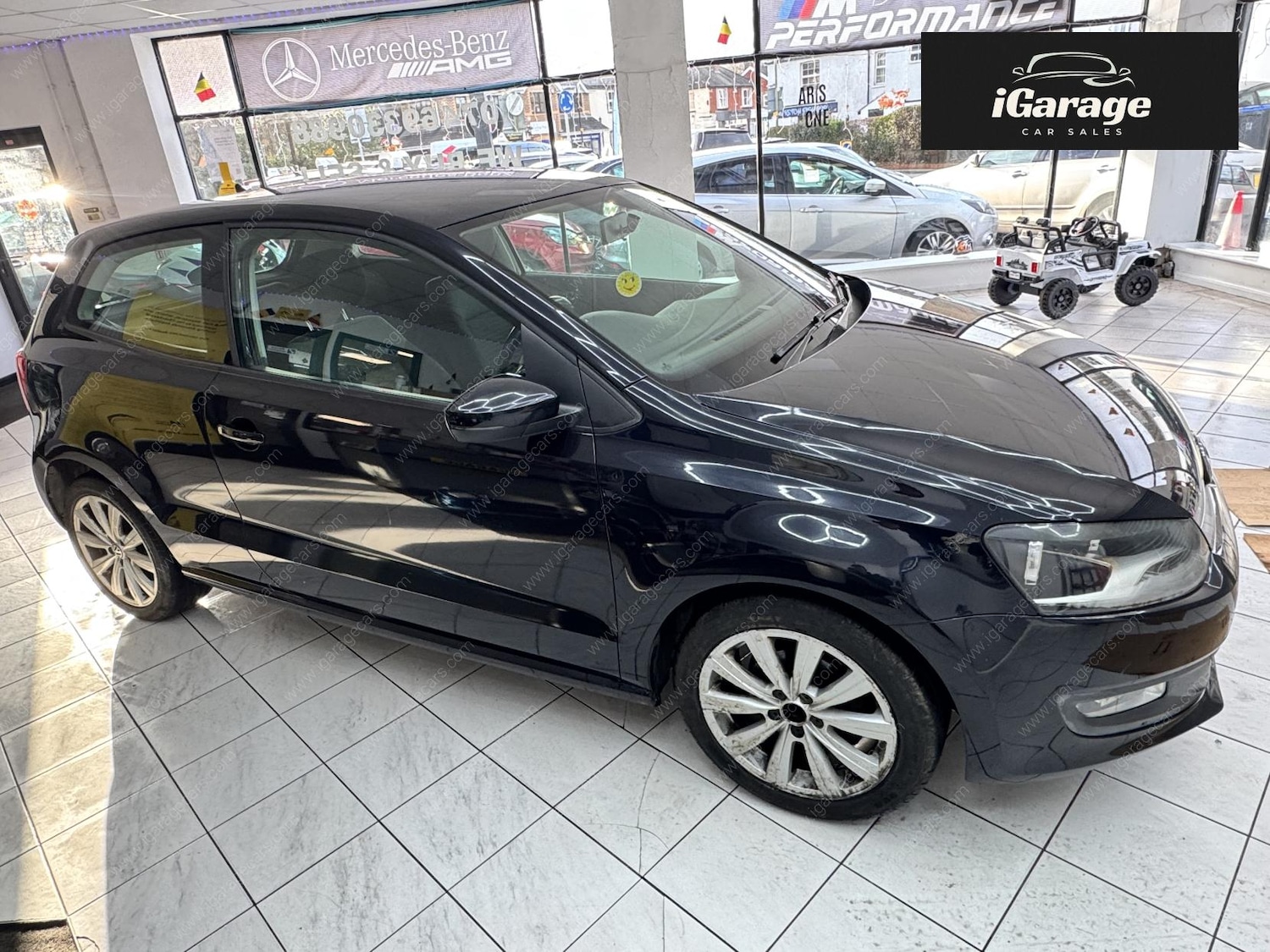 Used Volkswagen Polo 2010 for sale - 77342977: Photo 2