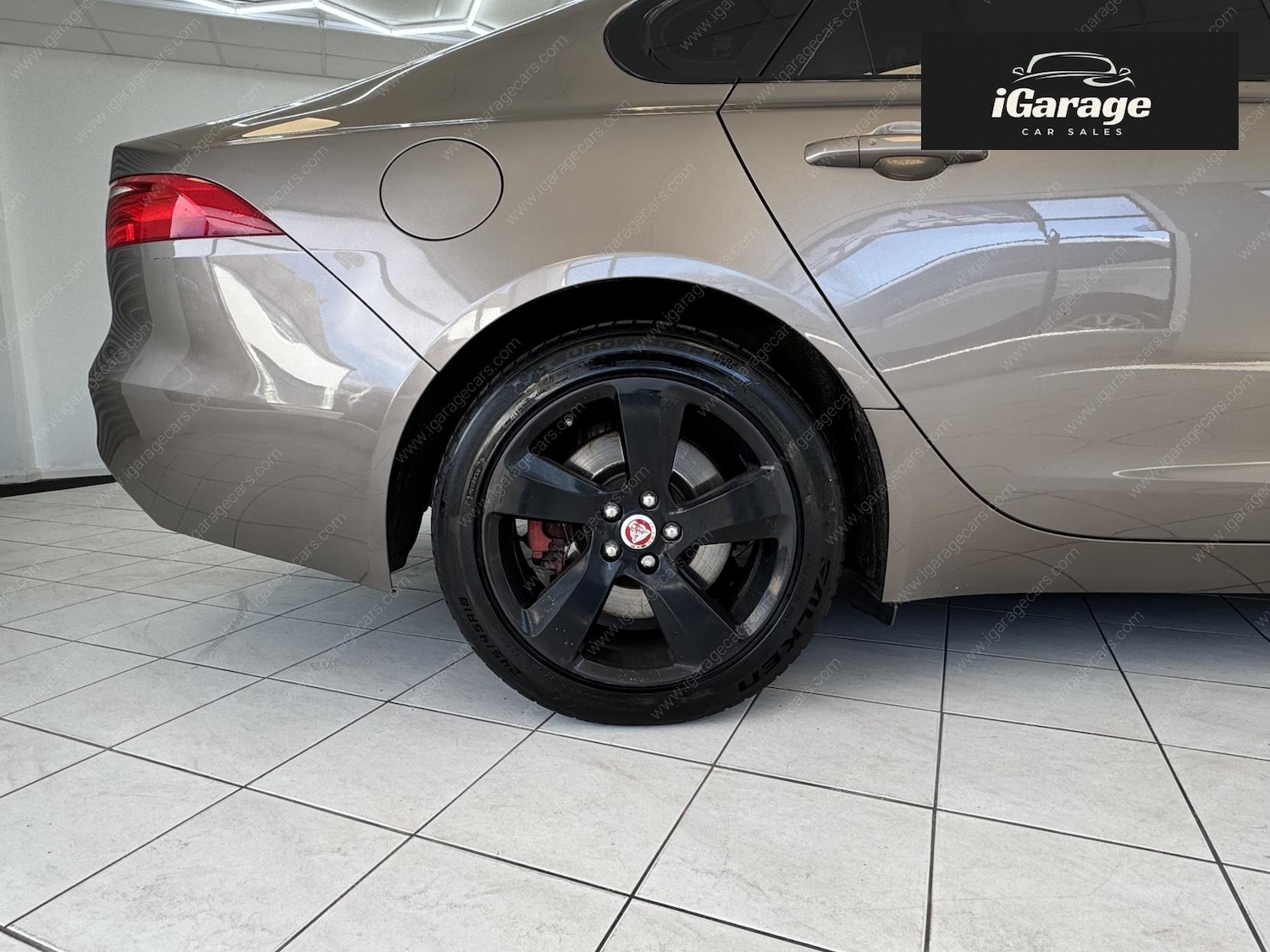 Used Jaguar XF 2016 for sale - 76312666: Photo 9