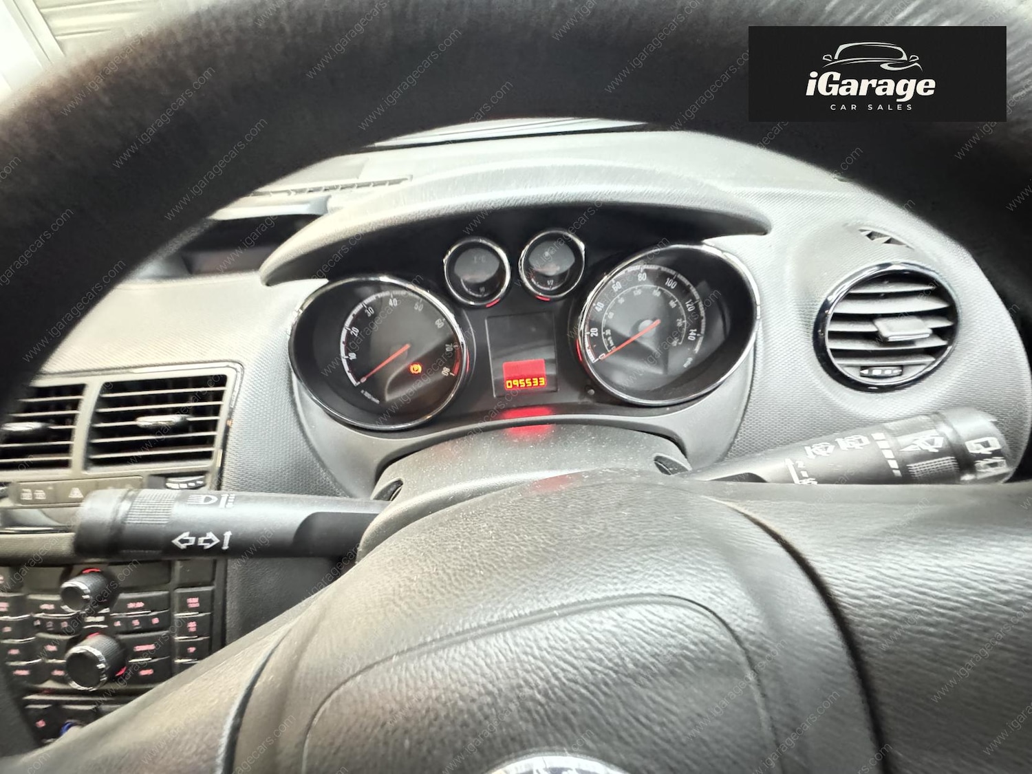 Used Vauxhall Meriva 2010 for sale - 76684836: Photo 14