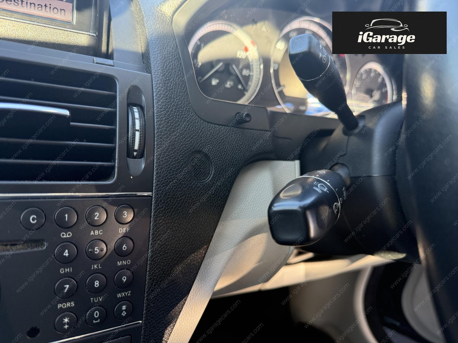 Used Mercedes-Benz C Class 2015 for sale - 75973279: Photo 26