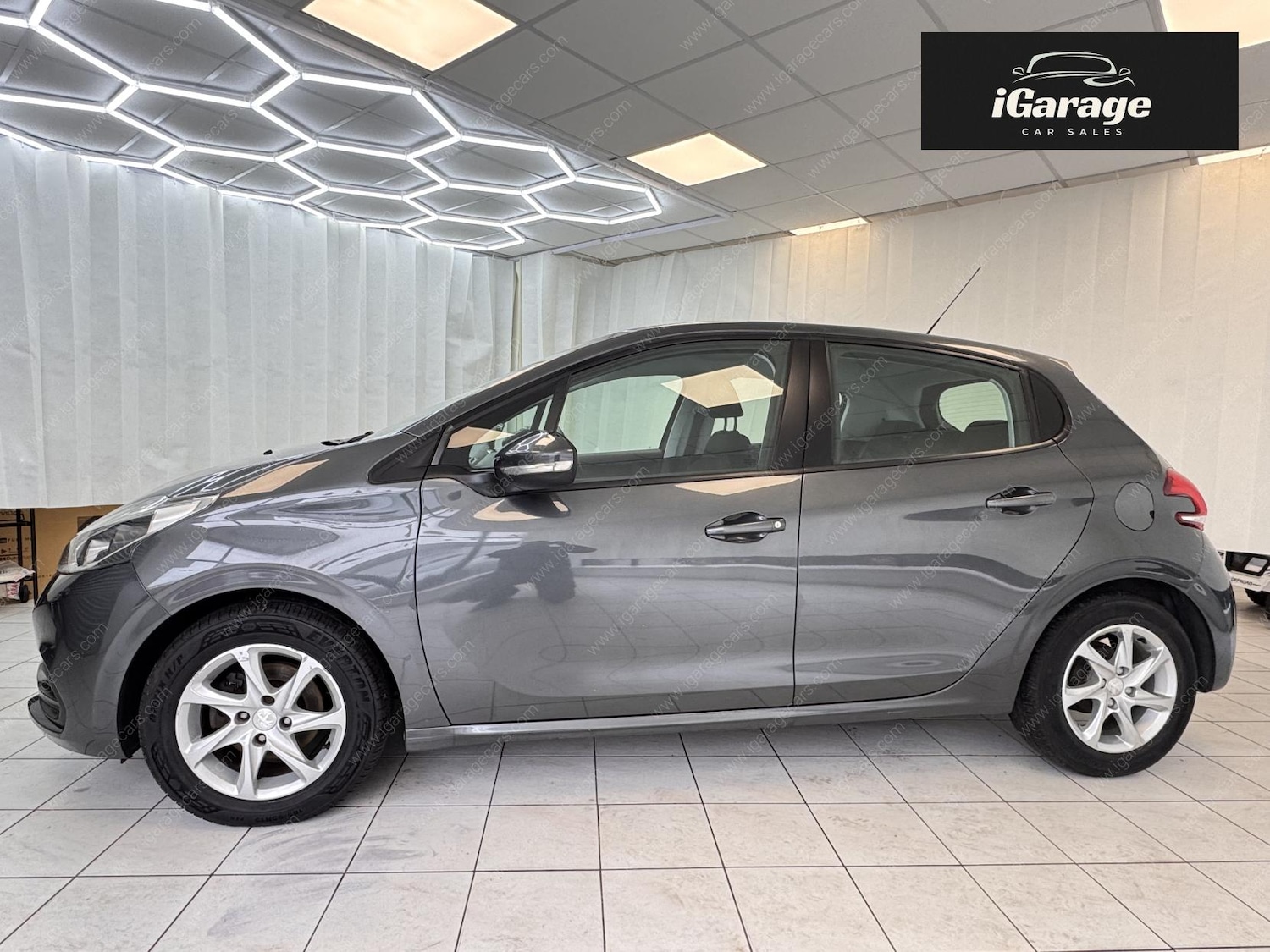 Used Peugeot 208 2016 for sale - 77619400: Photo 8