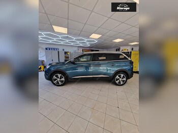 Used Peugeot 5008 2018 for sale - 78957482: Photo