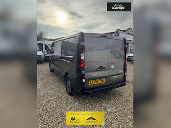 Used Vauxhall Vivaro 2015 for sale - 75286185: Photo