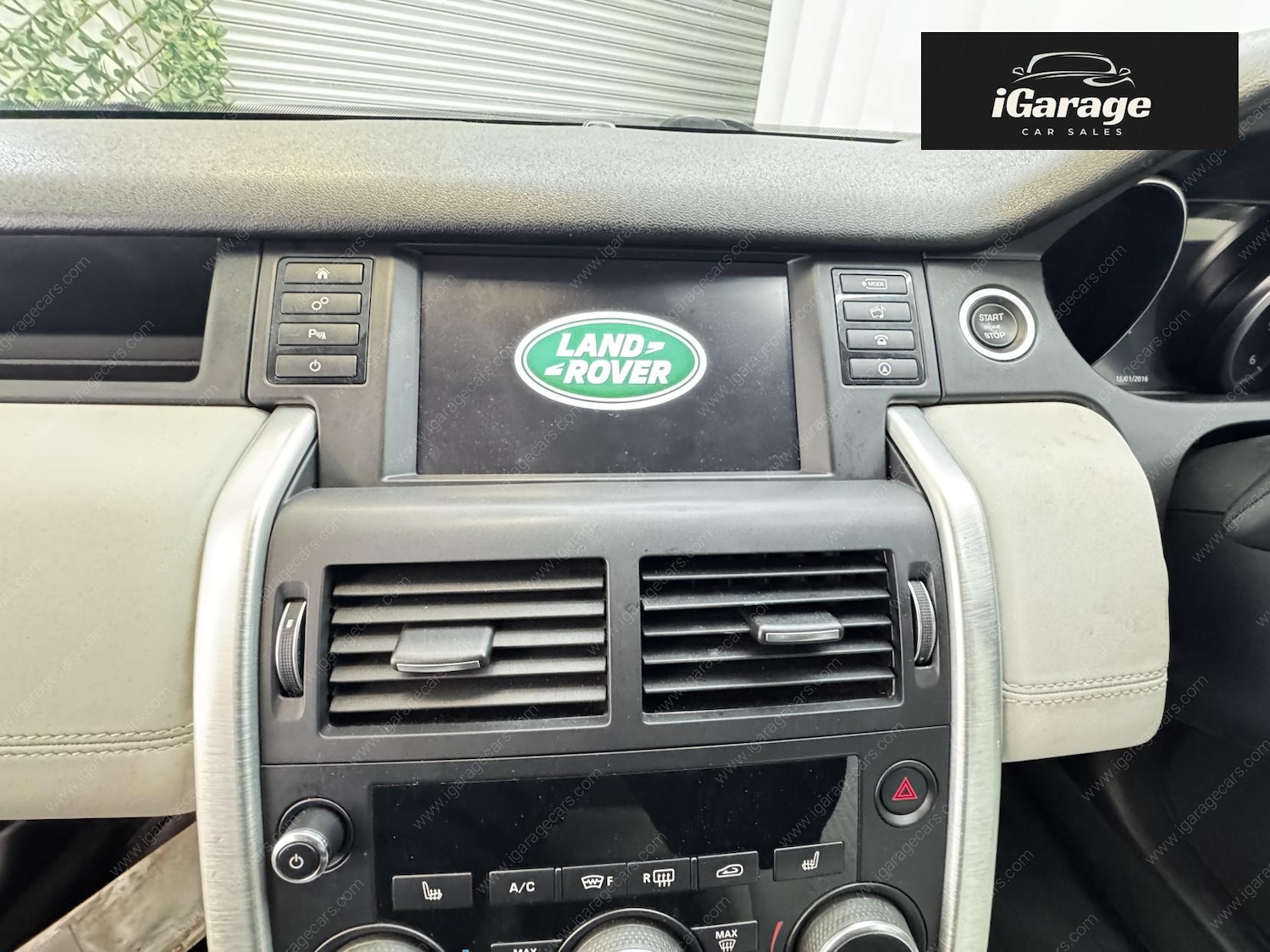 Used Land Rover Discovery Sport 2018 for sale - 77881459: Photo 12