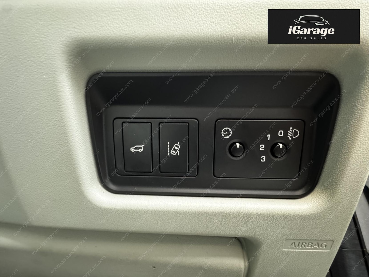 Used Land Rover Discovery Sport 2018 for sale - 77881459: Photo 19