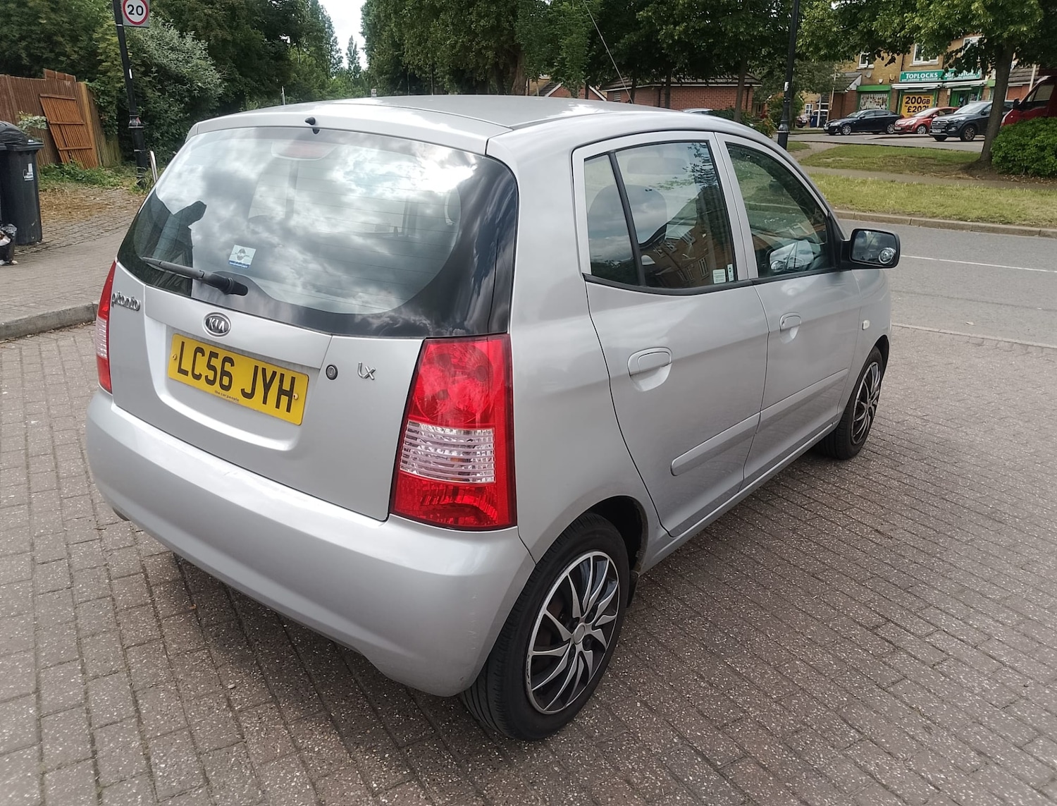 Vehicle 5