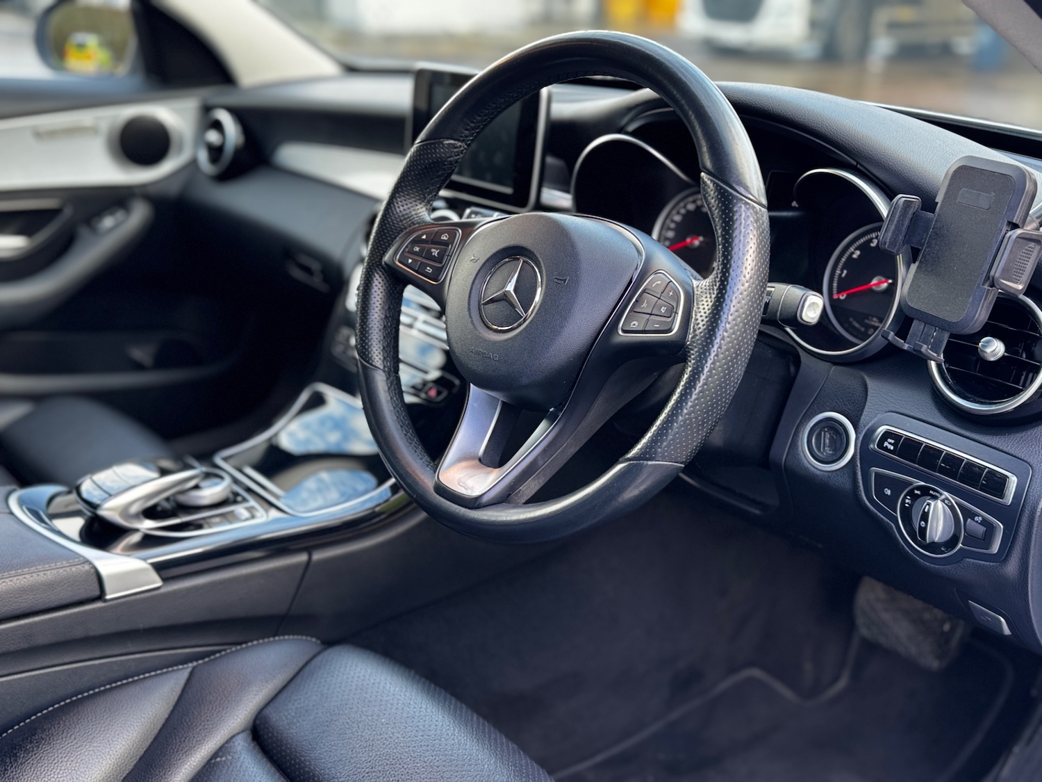 Used Mercedes-Benz C Class 2016 for sale - 77724302: Photo 11