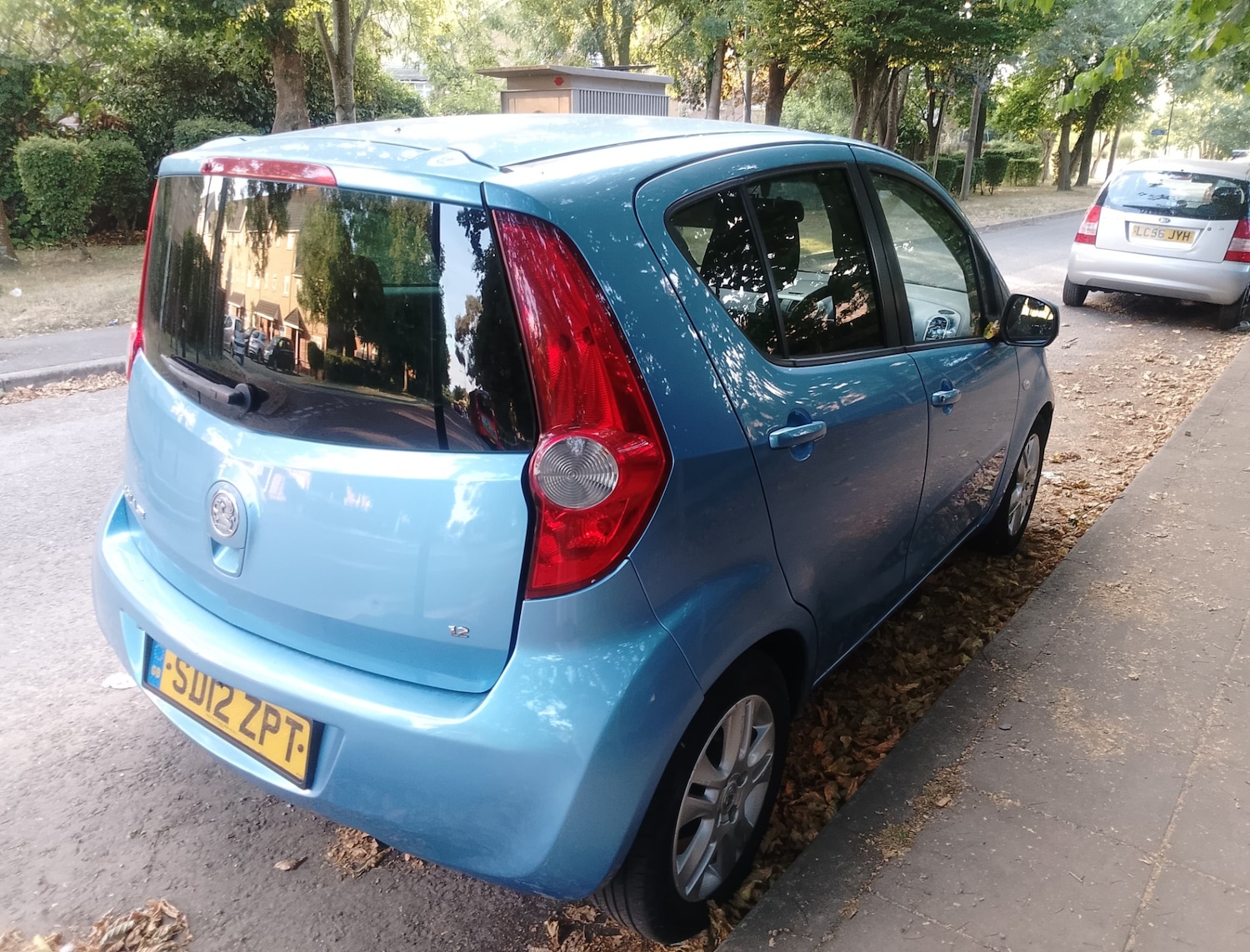 Used Vauxhall Agila 2012 for sale - 76265952: Photo 4