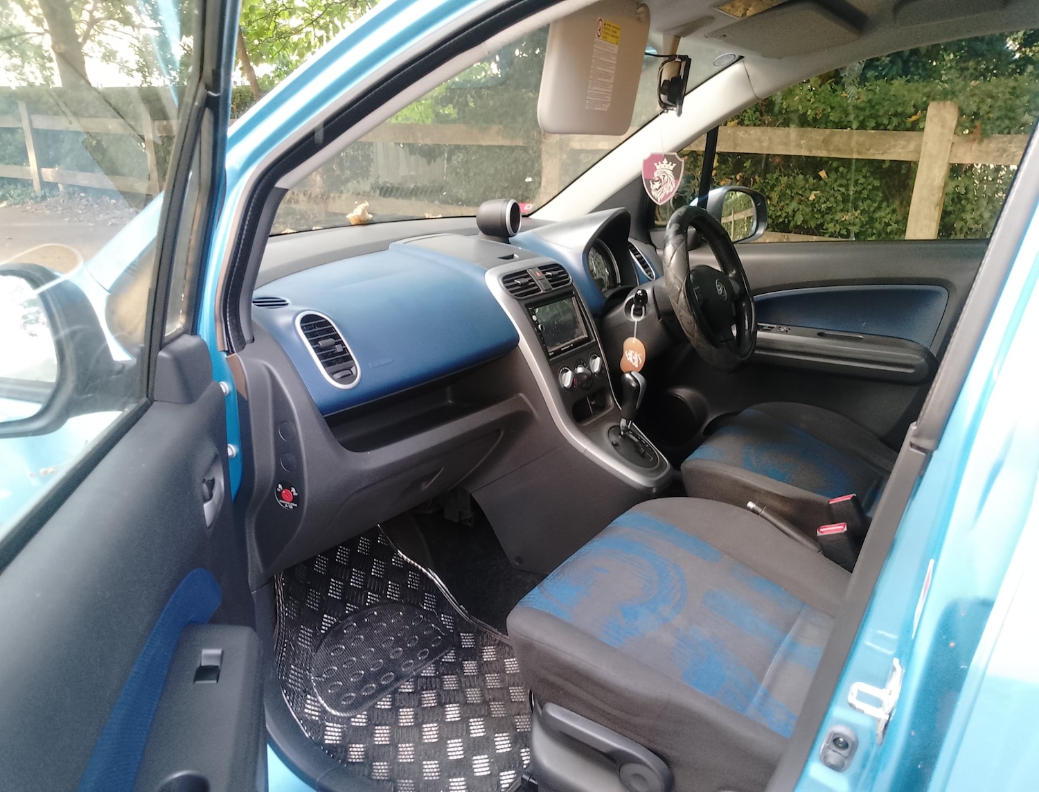 Used Vauxhall Agila 2012 for sale - 76265952: Photo 5