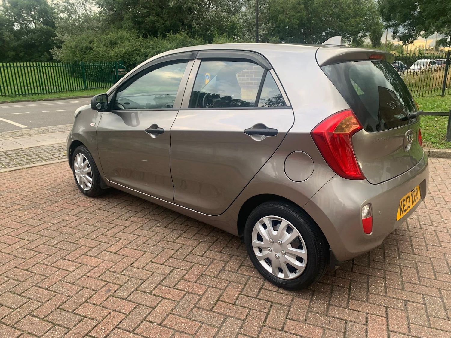 Used Kia Picanto 2024 for sale - 77840048: Photo 7